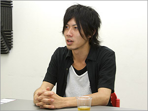 狂気のライブ空間を産み出す悪魔的CGI監督